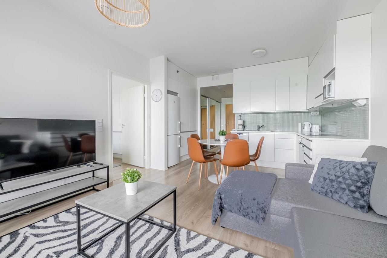 Sleepwell Apartments Niittykumpu 12 - Metro, 15 Min From Helsinki City エスポー エクステリア 写真