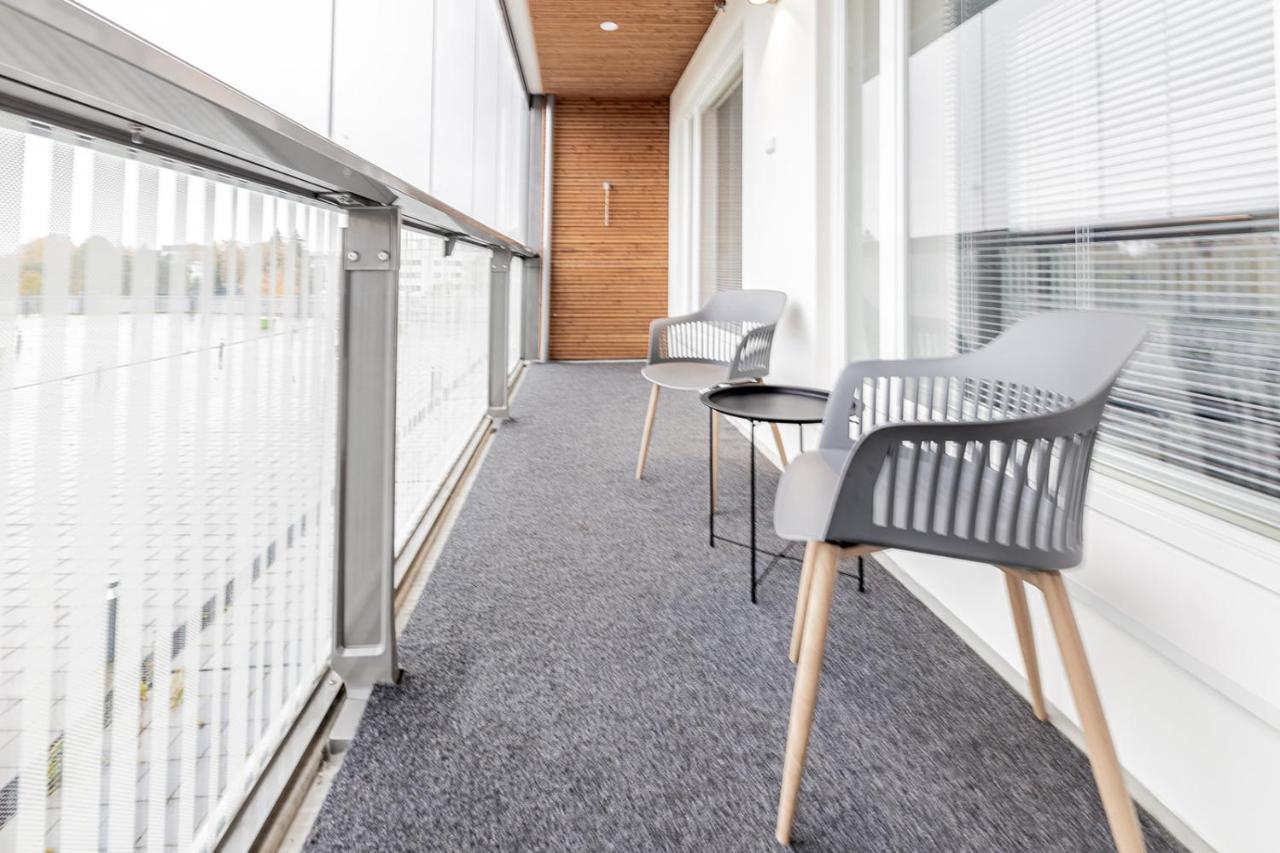 Sleepwell Apartments Niittykumpu 12 - Metro, 15 Min From Helsinki City エスポー エクステリア 写真