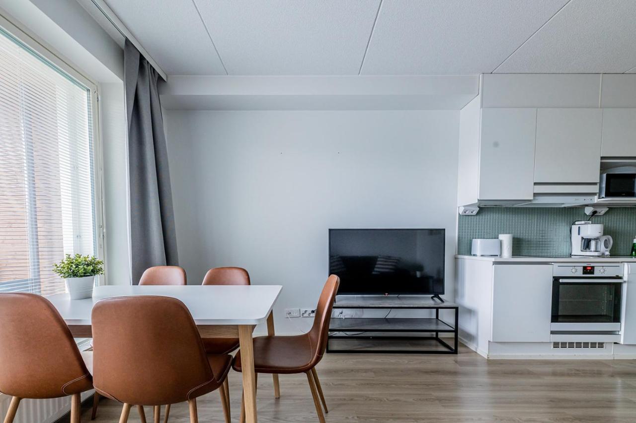 Sleepwell Apartments Niittykumpu 12 - Metro, 15 Min From Helsinki City エスポー エクステリア 写真