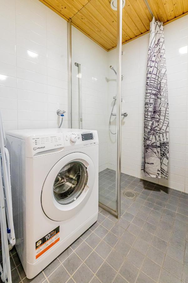 Sleepwell Apartments Niittykumpu 12 - Metro, 15 Min From Helsinki City エスポー エクステリア 写真
